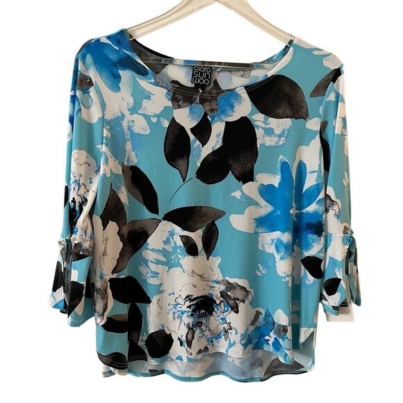 Clara Sunwoo Floral Print Tie Cuff Top Vibrant Blue Lightweight Sz Medium NWT - Picture 4 of 16